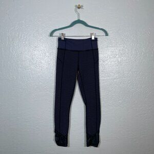 Lululemon Women 2 Pace Queen Tight Stripe Cadet Blue Black Athleisure Workout